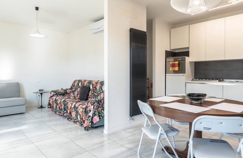 Arezzo Apartment | Apartment 'A Casa Di Oreste E Olivia' with Balcony, Wi-Fi and Air Conditioning