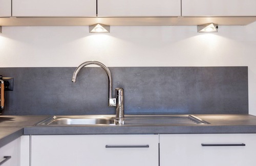 Maranza Apartment | Apartment Abendrot with Mountain View, Balconies & Wi-Fi