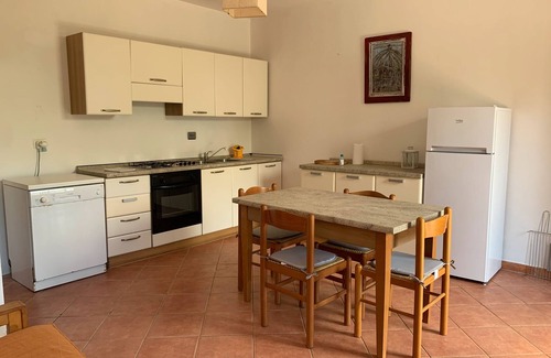 Naregno Apartment | Apartment 'Acacia' with Sea View and Shared Garden