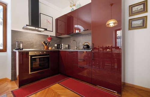 Borzago Apartment | Apartment 'Al Bot' with Mountain View, Balcony and Wi-Fi