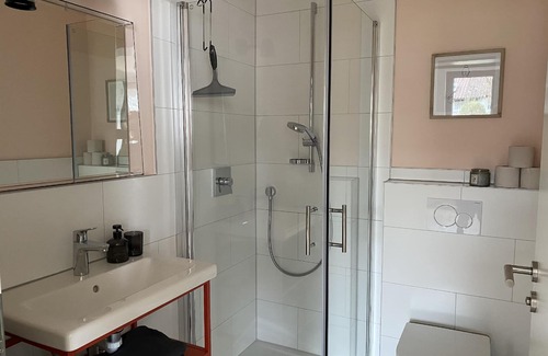 Moessingen Apartment | Apartment 'Albnest' with Private Terrace and Wi-Fi