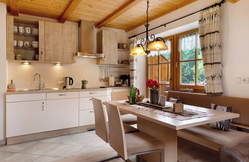 Castelrotto Apartment | Apartment 'Alpenglück' with Mountain View, Shared Garden and Wi-Fi