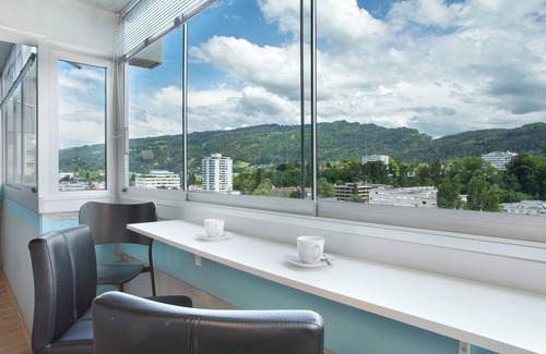 Bregenz Apartment | Apartment 'Am Bodensee' with Mountain View, Shared Garden and Wi-Fi