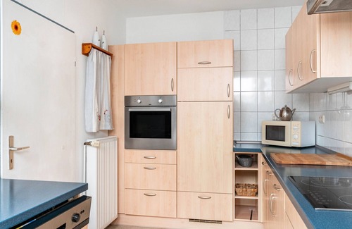 Ihlow Apartment | Apartment 'Am Sandwater' with Lake View, Private Terrace and Wi-Fi