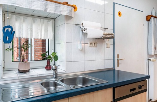 Ihlow Apartment | Apartment 'Am Sandwater' with Lake View, Private Terrace and Wi-Fi