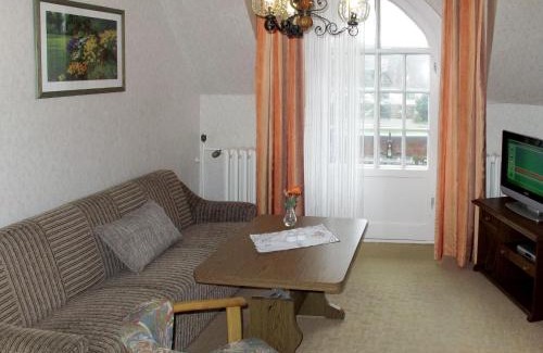 Raben Steinfeld Apartment | Apartment Am Park by Interhome
