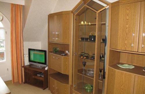 Raben Steinfeld Apartment | Apartment Am Park by Interhome