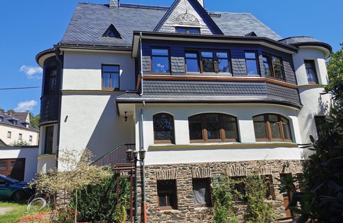 Gruenhain-Beierfeld Apartment | Apartment 'Ansimali Dachgeschoss' familyfriendly