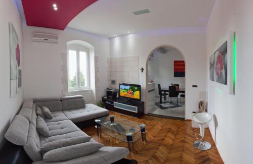 Split House | Apartment and Room Perfect Dream in Split