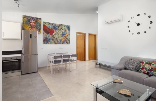 Caleta de Velez Apartment | Apartment 'Apartamento Baviera Golf 002' with Sea View, Shared Pool and Private Terrace