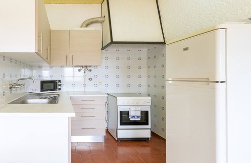 Porto Covo Apartment | Apartment 'Apartamento D' with Sea View, Shared Pool and Wi-Fi