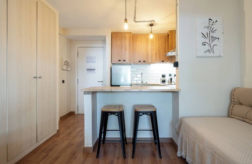 Salou City Centre Apartment | Apartment 'Apartamentos Salou - 112' with Shared Pool, Wi-Fi and Air Conditioning