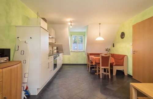 Tettnang Apartment | Apartment “Apfelblüte” on Farm close to Lake Constance with Terrace & Pool