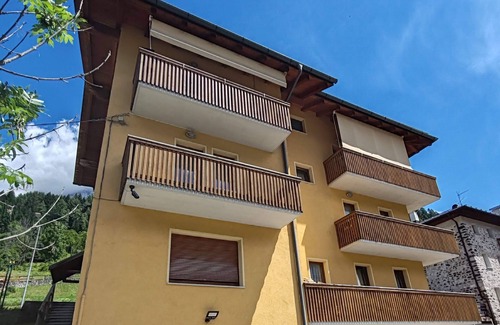 Vodo Cadore Apartment | Apartment 'Appartamento Nide A Vodo' with Mountain View, Private Terrace and Balcony