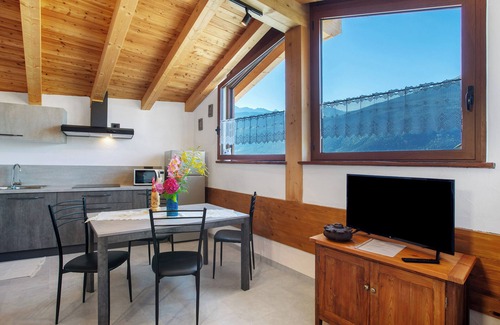 Sarre Apartment | Apartment 'Appartamento 1' with Mountain View and Wi-Fi