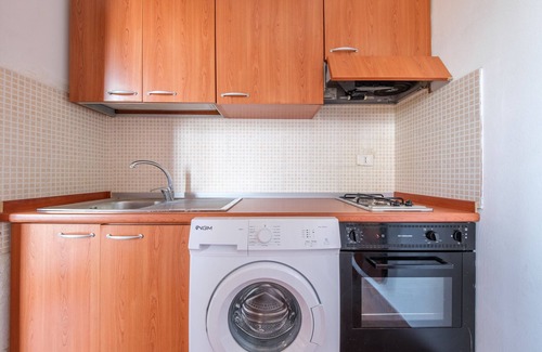Mazzeo Apartment | Apartment 'Appartamento Ginestra' with Sea View, Wi-Fi and Air Conditioning