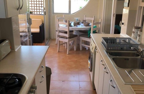 Rincon de Loix Apartment | Apartment 'Aqualandia Benidorm' with Pool, Wi-Fi, A/C & Terraces