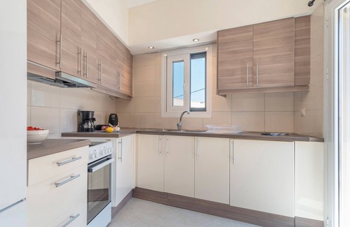 Kefalonia Apartment | Apartment 'Ardavani City 13' with Shared Terrace, Wi-Fi and Air Conditioning