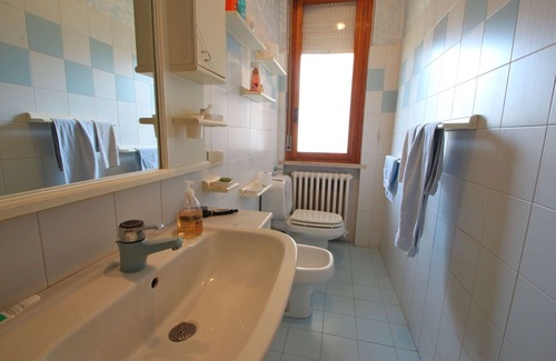 Ronchi Apartment | Apartment at 600m from Sea for 6 People