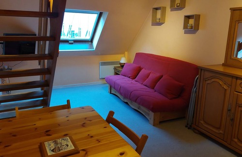 Bagneres-de-Luchon Apartment | Apartment at the foot of the Crémaillère Express