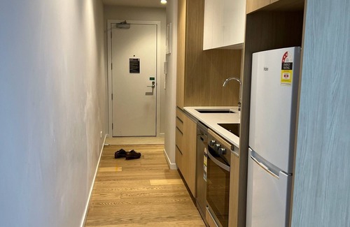 Mount Eden Apartment | Apartment at Mount Eden with a Car Park