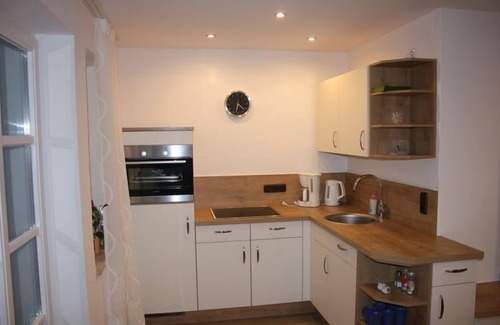 Gmain Apartment | Apartment at Ortenaupark 50 sqm for 1-3 persons with balcony