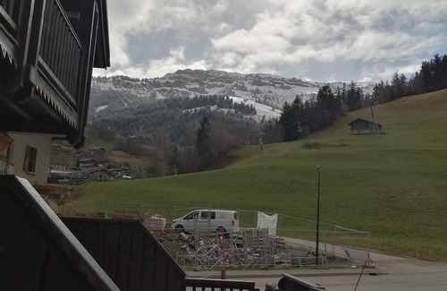Areches Ski Chalet | Apartment at the foot of the slopes