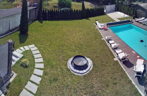 Altenkunstadt Apartment | Apartment/attic apartment with balcony, pool, terrace, barbecue and garden.