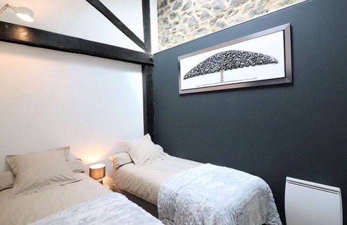Aurillac Apartment | Apartment Aurillac, 2 bedrooms, 4 persons