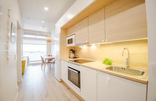 Kalajoki Apartment | Apartment Aurinkoranta D5 saunallinen kaksio merinäkymällä Kalajoki