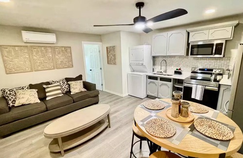 El Paso Apartment | Apartment B, Restful,Cozy, close Sunland Park Mall