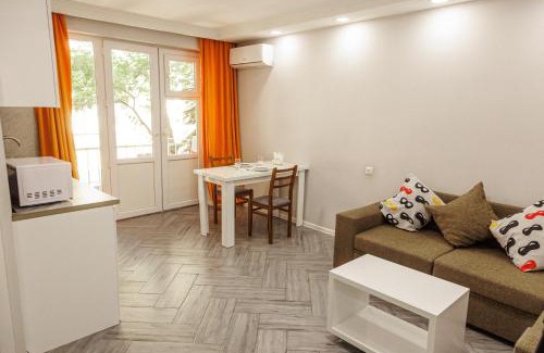 Saburtalo Apartment | Apartment "B" with a separate bedroom