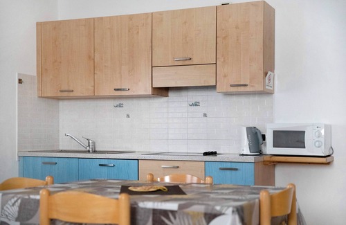 Trepalle Apartment | Apartment "Bait del Pont 53" with Mountain View, Wi-Fi & Garden