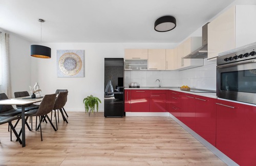 Duce Apartment | Apartment Bakota with panoramic sea view, only 200m from the sea