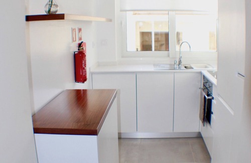 Santa Engracia Apartment | Apartment Balcony and River View in Alfama