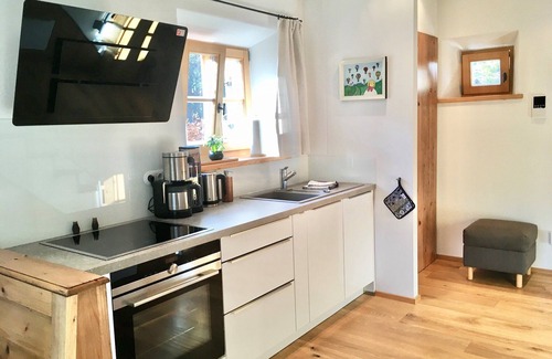 Aschau im Chiemgau Apartment | Apartment 'Bergliebe Sachrang' with Mountain View, Private Terrace and Wi-Fi