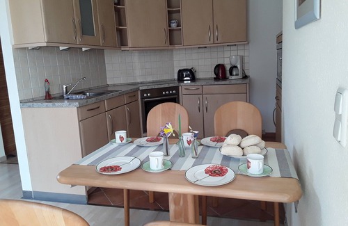 Kalkhorst Apartment | Apartment Bernstein near the Baltic Sea, 2 rooms with balcony, vacation garden & sauna