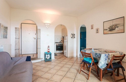 Pittulongu Apartment | Apartment “Bia de Bados C3” with Shared Pool and Terrace