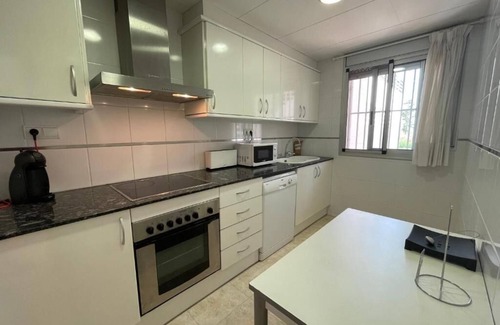 Sant Jaume d'Enveja Apartment | Apartment 'Birds and Nature' with Sea View, Wi-Fi and Air Conditioning