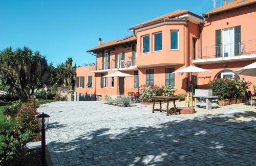 Imperia Apartment | Apartment Blue - SLR352 by Interhome