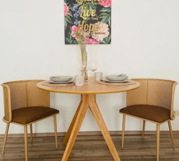 Bautzen Apartment | Apartment Boho Living