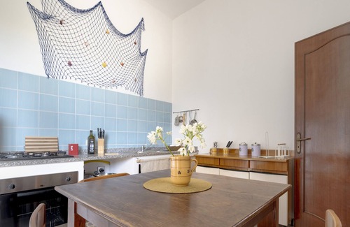 Giurdignano Apartment | Apartment 'Borgo Borgia - Casa Del Beccaio' with Shared Pool, Wi-Fi and Air Conditioning