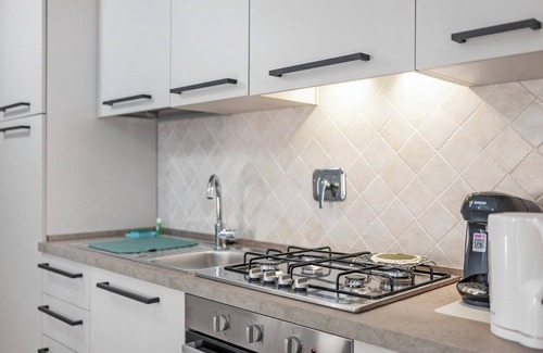 Cipressa Apartment | Apartment 'Bosco' with Wi-Fi