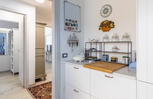 Marina di Carrara Apartment | Apartment 'Brezza Marina' with Sea View, Wi-Fi and Air Conditioning