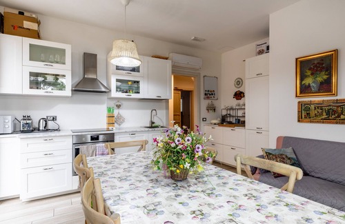 Marina di Carrara Apartment | Apartment 'Brezza Marina' with Sea View, Wi-Fi and Air Conditioning