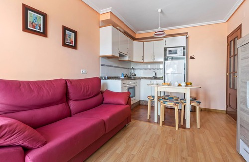 Figueras (Castropol) Apartment | Apartment 'Brisas Carlos I I I' with Balcony and Wi-Fi