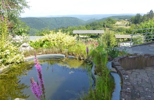 Brohl-Lutzing House | Apartment Burgblick-Vulkan