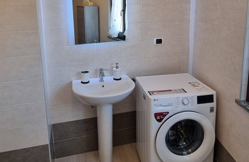 Santo Stefano Belbo Apartment | Apartment "Ca ed Giuanoto" with Private Garden & Wi-Fi