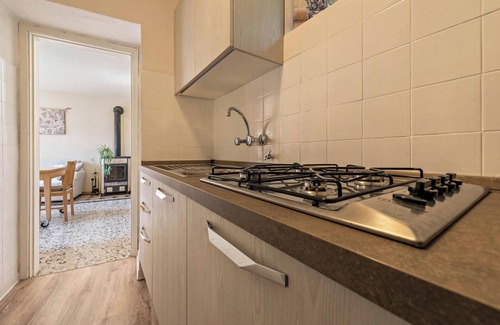 Voiandes Apartment | Apartment "Casa Vacanze Voiandes" with Mountain View, Balcony & Wi-Fi