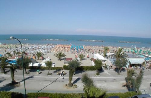 Porto d'Ascoli Apartment | Apartment Cala Luna-2 by Interhome